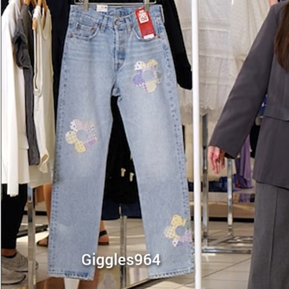Levi's 501 Jeans Patchwork Daisy Flower - Picture 12 of 12